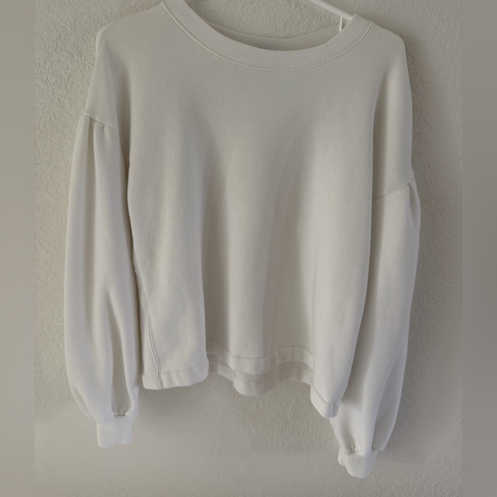 Abercrombie & Fitch Essential Oversized Boxy Crewneck  - Soft White-Size S